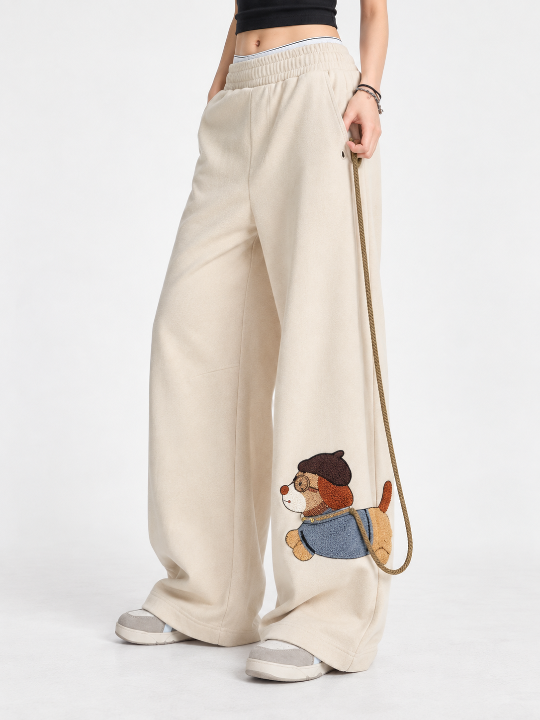 Amalfi® Embroidered Leashed Pup Wide-Leg Pants