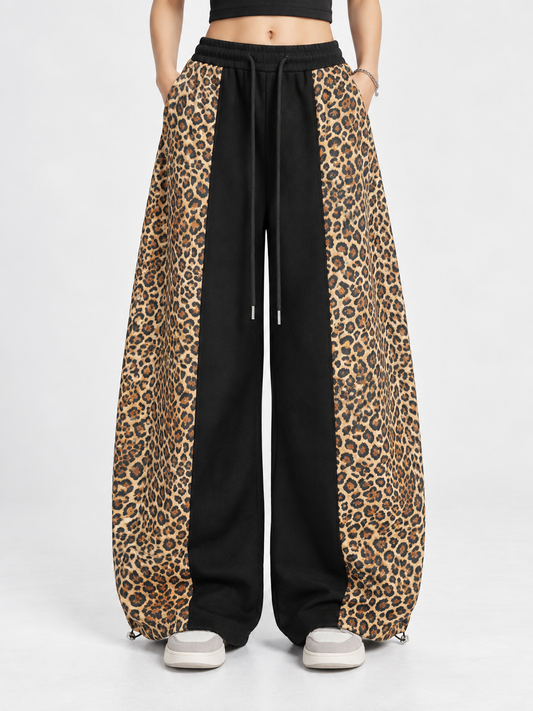 Amalfi® Leopard Panel Barrel Sweatpants